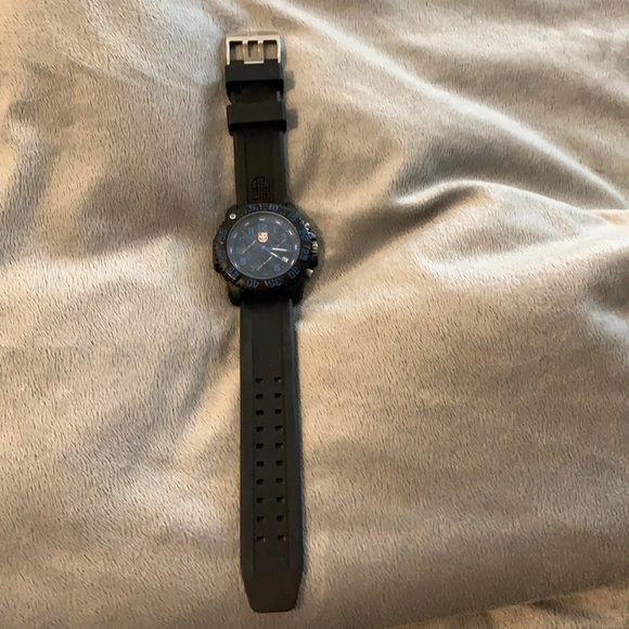 luminox blue and black watch with case - Picture 1 of 2